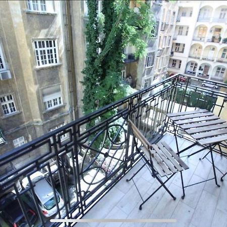 B39 Benczur Apartment Budapest Bagian luar foto