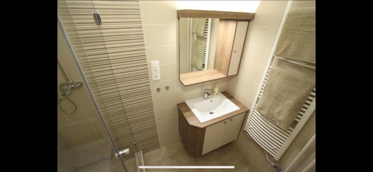 B39 Benczur Apartment Budapest Bagian luar foto